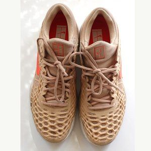 Nike Men's Zoom Cage 3 tennis shoes, size 10.5